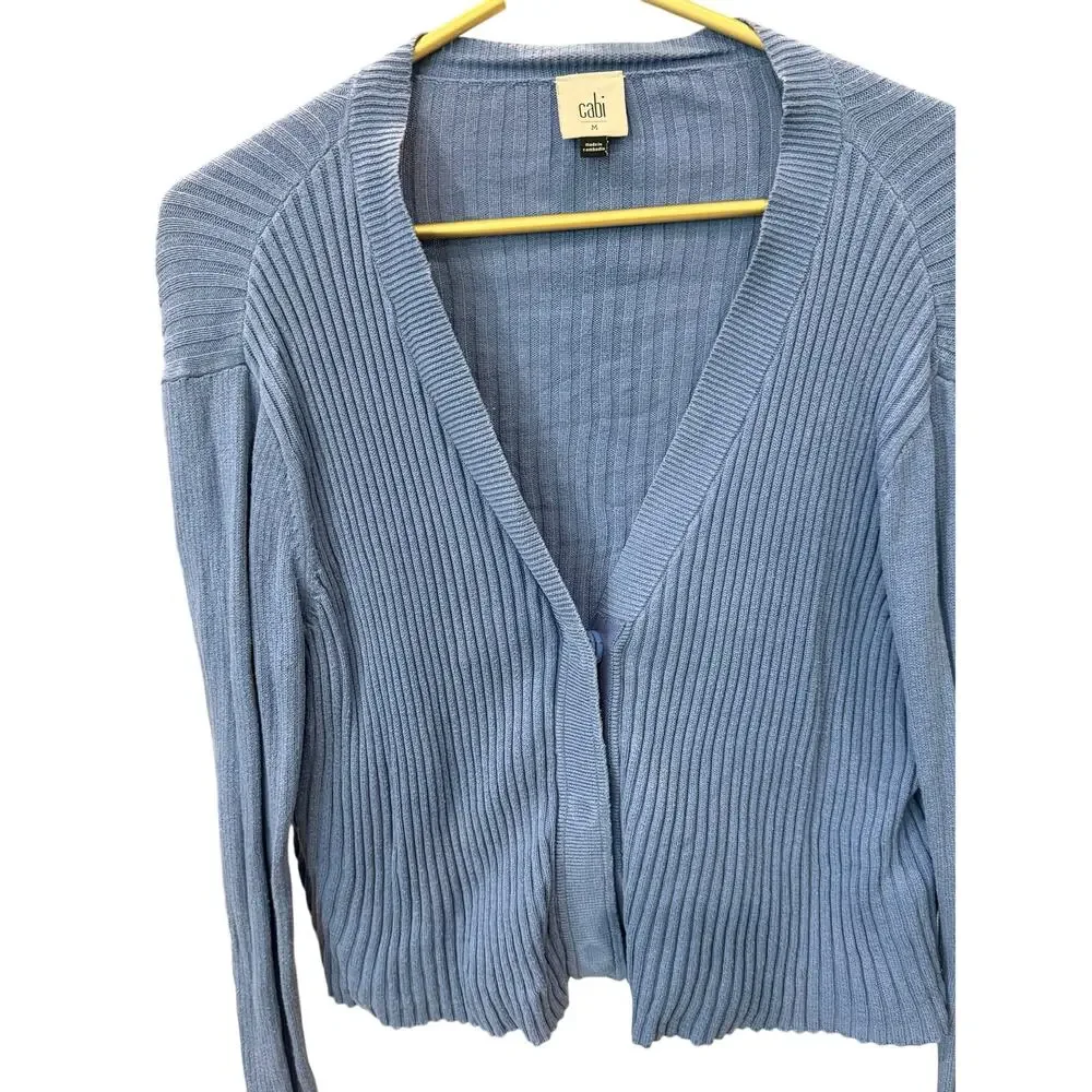 Cabi Snapshot Cardigan M Blue Cropped Ribbed Knit Snap V Neck Sweater 6173